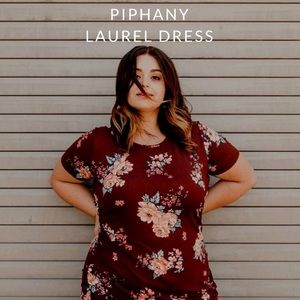 ISO this Piphany Laurel dress! 😍.